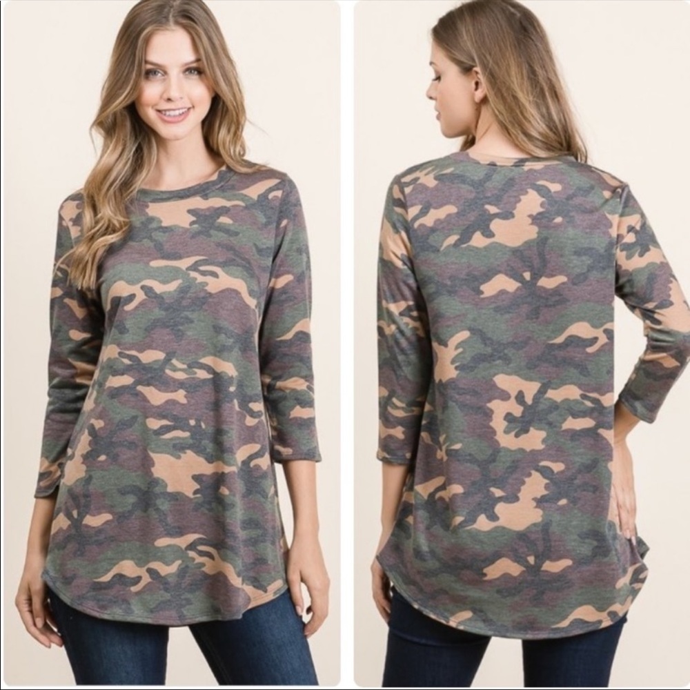 3/4 sleeve dark Camo top